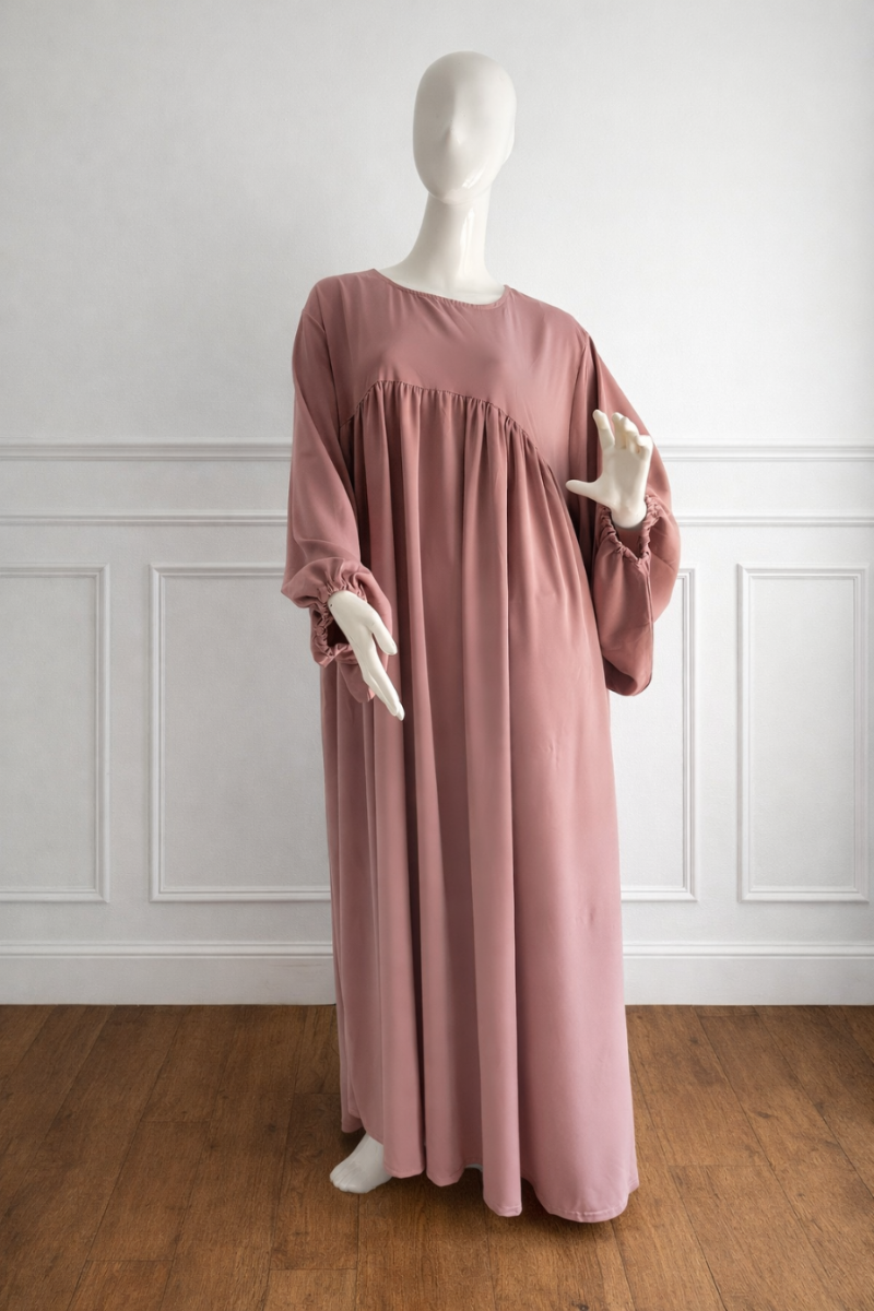 The Oumaima Abaya (Roos)